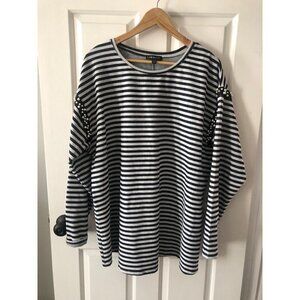 Women's Plus Size Lane Bryant Top Size 22/24 Gray Black Stripe Pearls Accent